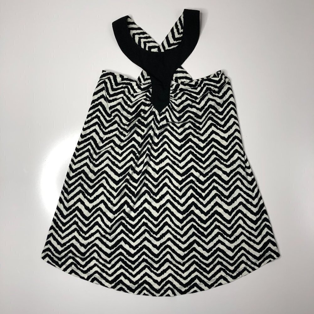 DYNAMITE Black & White Zigzag Chevron Tribal Flowy Racerback Dressy Tank Top